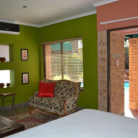 Boga Legaba Guest House & Conference Centre Mafikeng Kültér fotó